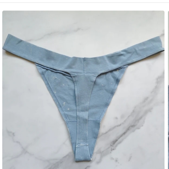 Victoria Secret- Cloudy-Powder Blue Cross Over Logo Thong-XL - Picture 4 of 4